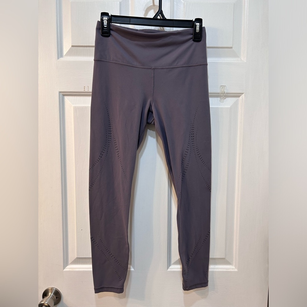 Athleta Elation Lasercut Tight Women Sz S Shale Stretch Workout Yoga Compression